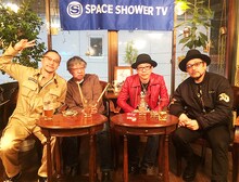 左から中村達也、佐藤シンイチロウ、クハラカズユキ、池畑潤二。