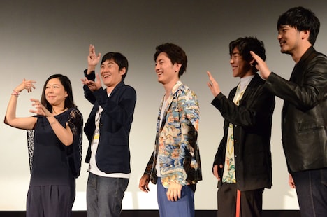 「お前はまだグンマを知らない」舞台挨拶の様子。