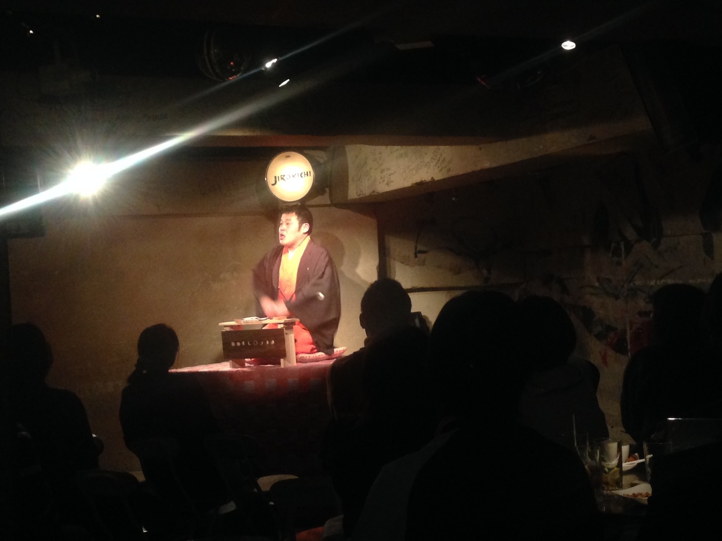 月亭太遊の独演会のワンシーン。