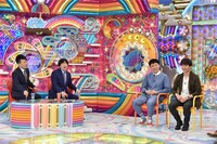 （左から）雨上がり決死隊とアンジャッシュ。(c)テレビ朝日