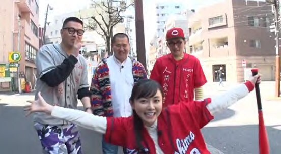 「ぶちぶちシソンヌ」のワンシーン。(c)広島ホームテレビ