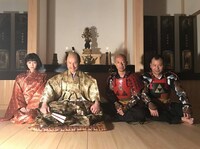 左から高田夏帆、木下ほうか、バイきんぐ。(c)日本テレビ