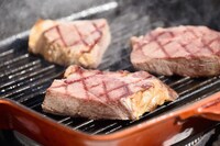 ワインラムを使った料理。(c)日本テレビ