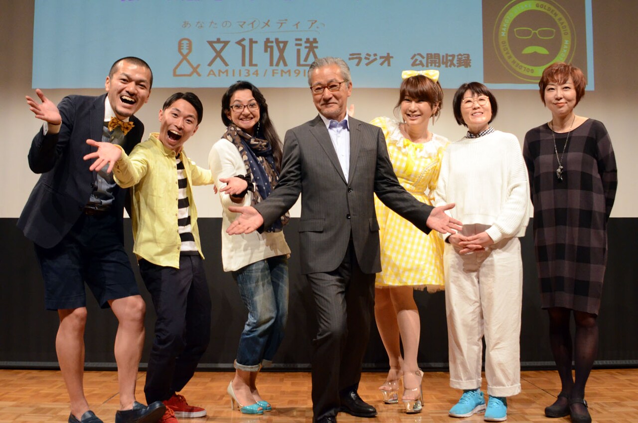 左からカミナリ、町亞聖、大竹まこと、はるな愛、光浦靖子、室井佑月。