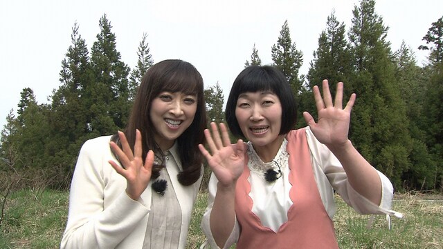 左から紫吹淳、たんぽぽ川村。(c)読売テレビ