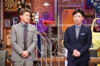左からヒロミ、フットボールアワー後藤。(c)日本テレビ
