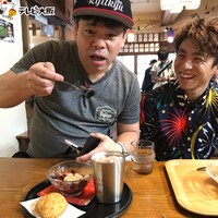 左からジミー大西、中尾明慶。