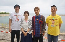 左から千原せいじ、秋山文子さん、アキナ秋山、西川忠志。(c)読売テレビ