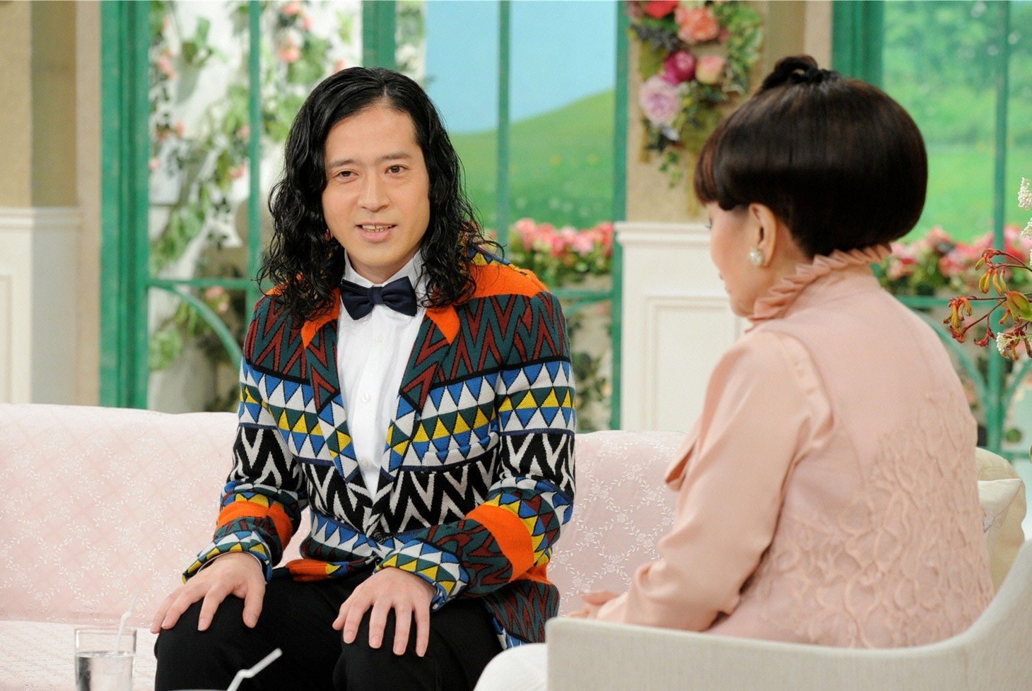 ピース又吉（左）と黒柳徹子（右）。(c)テレビ朝日