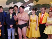 「爆笑！お座敷演芸会」のワンシーン。(c)BSフジ