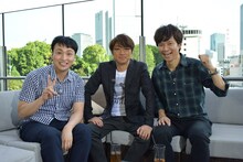 左からアンジャッシュ児嶋、さまぁ～ず大竹、アンジャッシュ渡部。(c)チバテレ