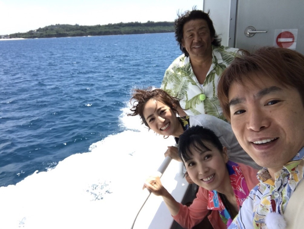 「誰かにあずけ旅」に参加するよゐこ濱口、西村知美、堀田茜、長州力。(c)メ～テレ
