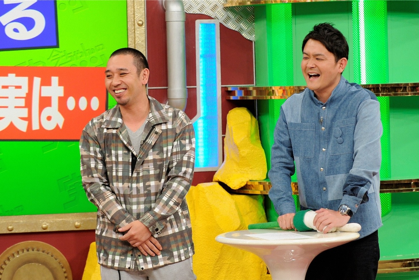 「今ちゃんの『実は…』」に出演する千鳥。(c)ABC