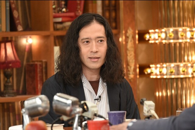 「ゴロウ・デラックス」に出演するピース又吉。(c)TBS