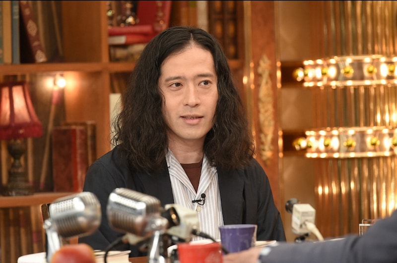 「ゴロウ・デラックス」に出演するピース又吉。(c)TBS