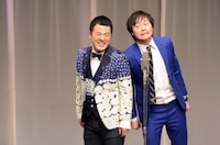 2017年5月開催の単独ライブ「和牛のネタ牧場～ネタもトークもたくさん育ってます!!～」より。「もうええわー！」と激しくツッコむ川西（右）とそれに顔面の迫力で対抗しようとする水田（左）。