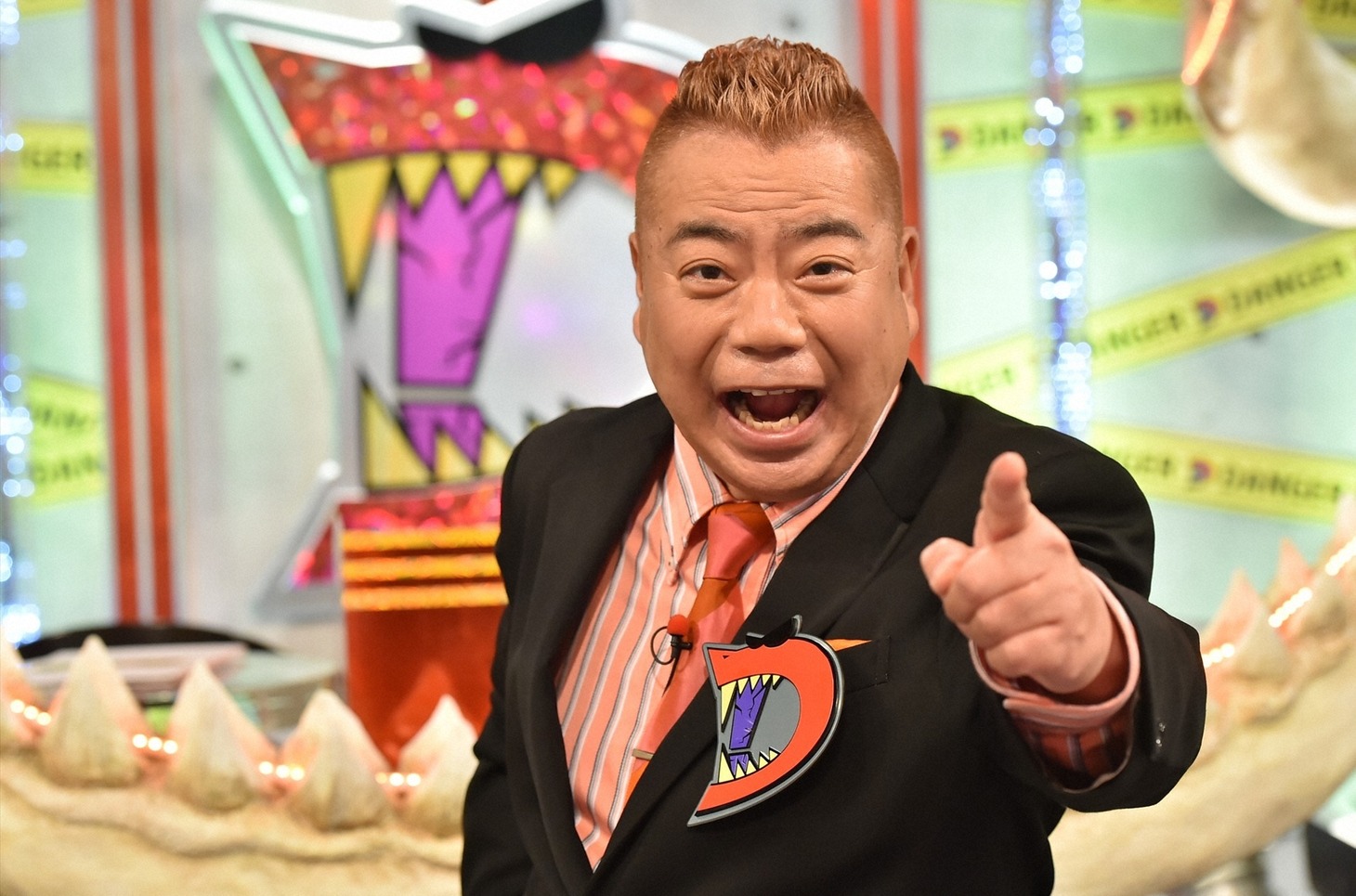 「VSリアルガチ危険生物」MCの出川哲朗。(c)TBS