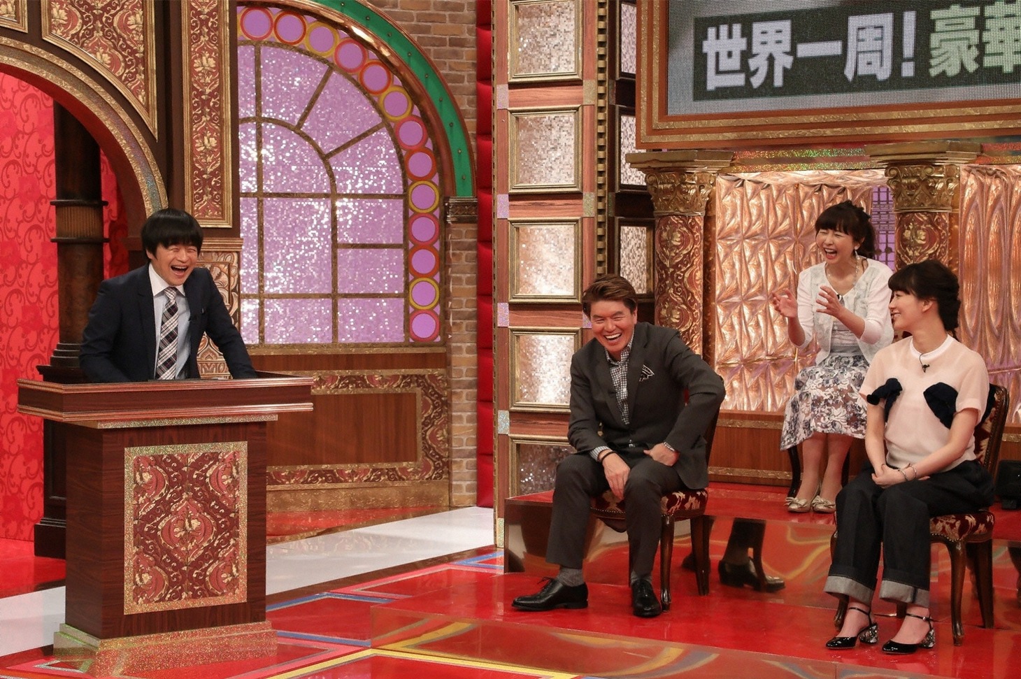 「バカリズムの深掘り学」のワンシーン。(c)関西テレビ