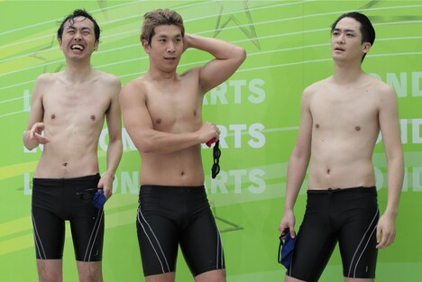 (左から)アンガールズ田中、ブリリアン。(c)テレビ朝日