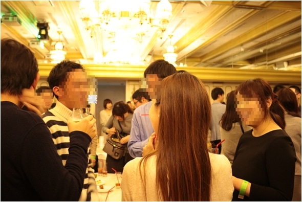 婚活パーティのイメージ。