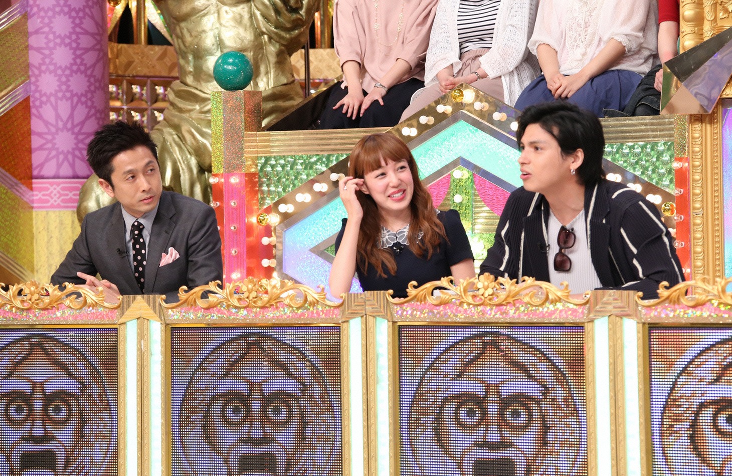 「超問！真実か？ウソか？ 夫婦の絆で○×は解けるのかスペシャル」のワンシーン。(c)日本テレビ