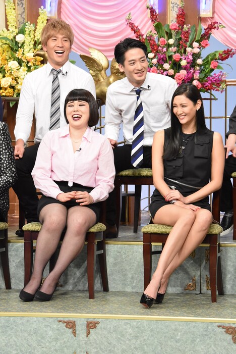 ブルゾンちえみ with B、菜々緒。(c)日本テレビ