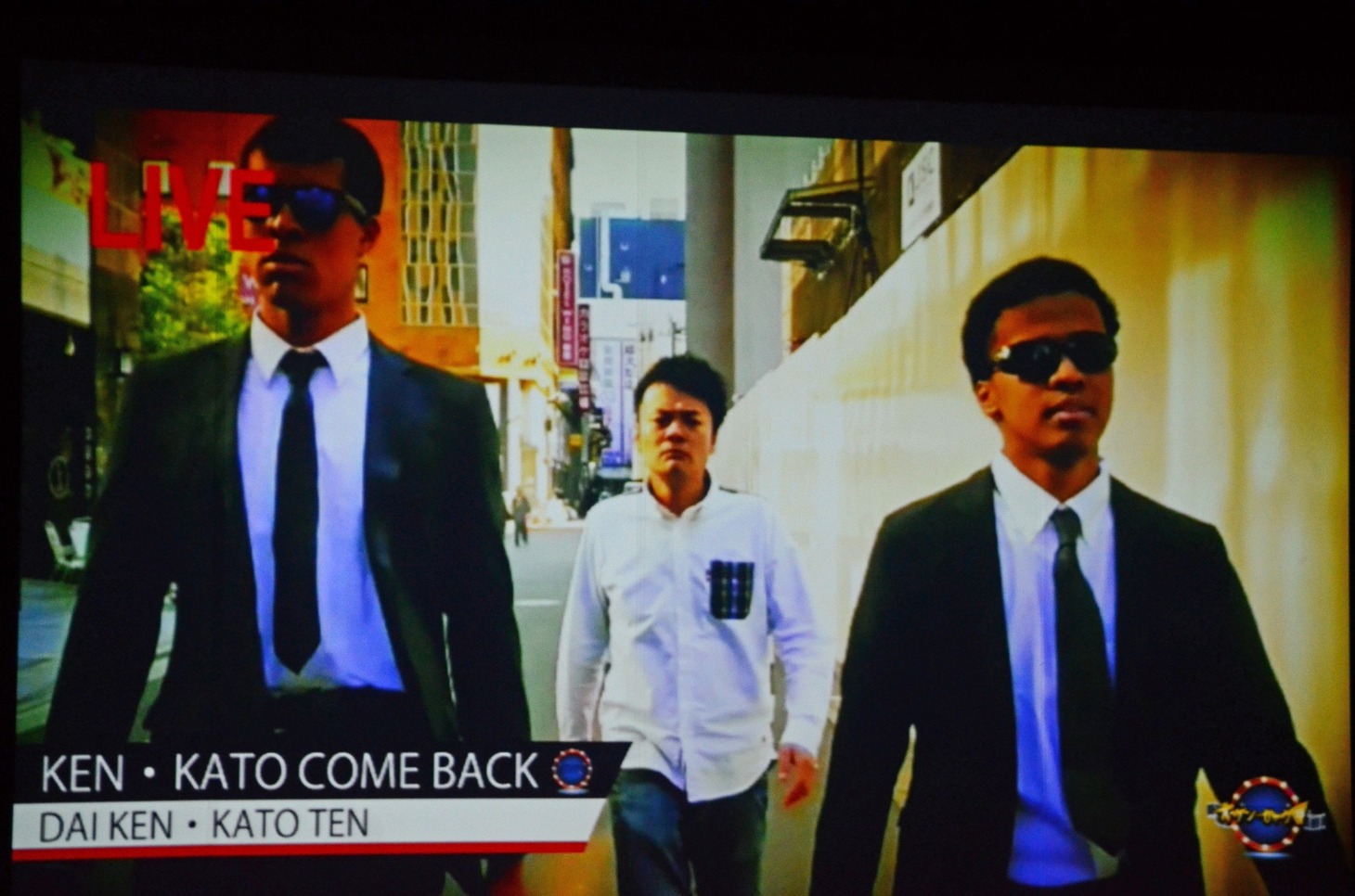 ライブのオープニングVTR。