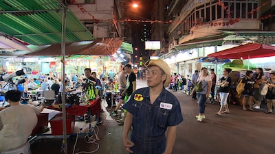 「かんさい情報ネット ten.」で展開される「お宝発見！街かど☆トレジャー」のワンシーン。(c)読売テレビ