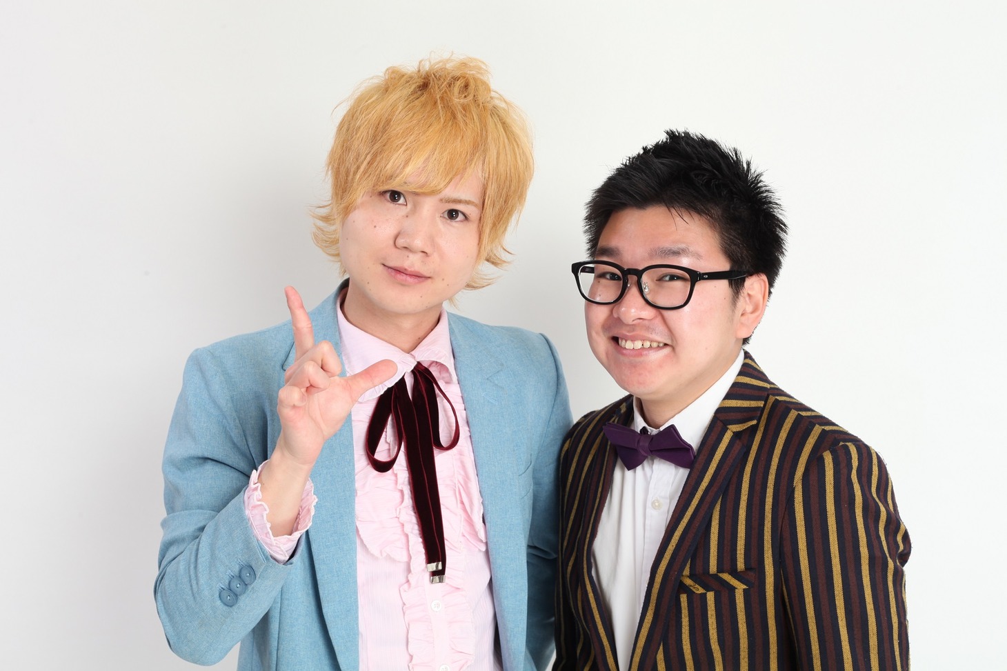 アントワネット。左から山口いく、小澤優人。