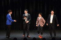 左から三四郎、ウエストランド。