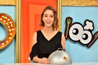 “ペコラー”としてゲスト出演する滝沢カレン。(c)TBS