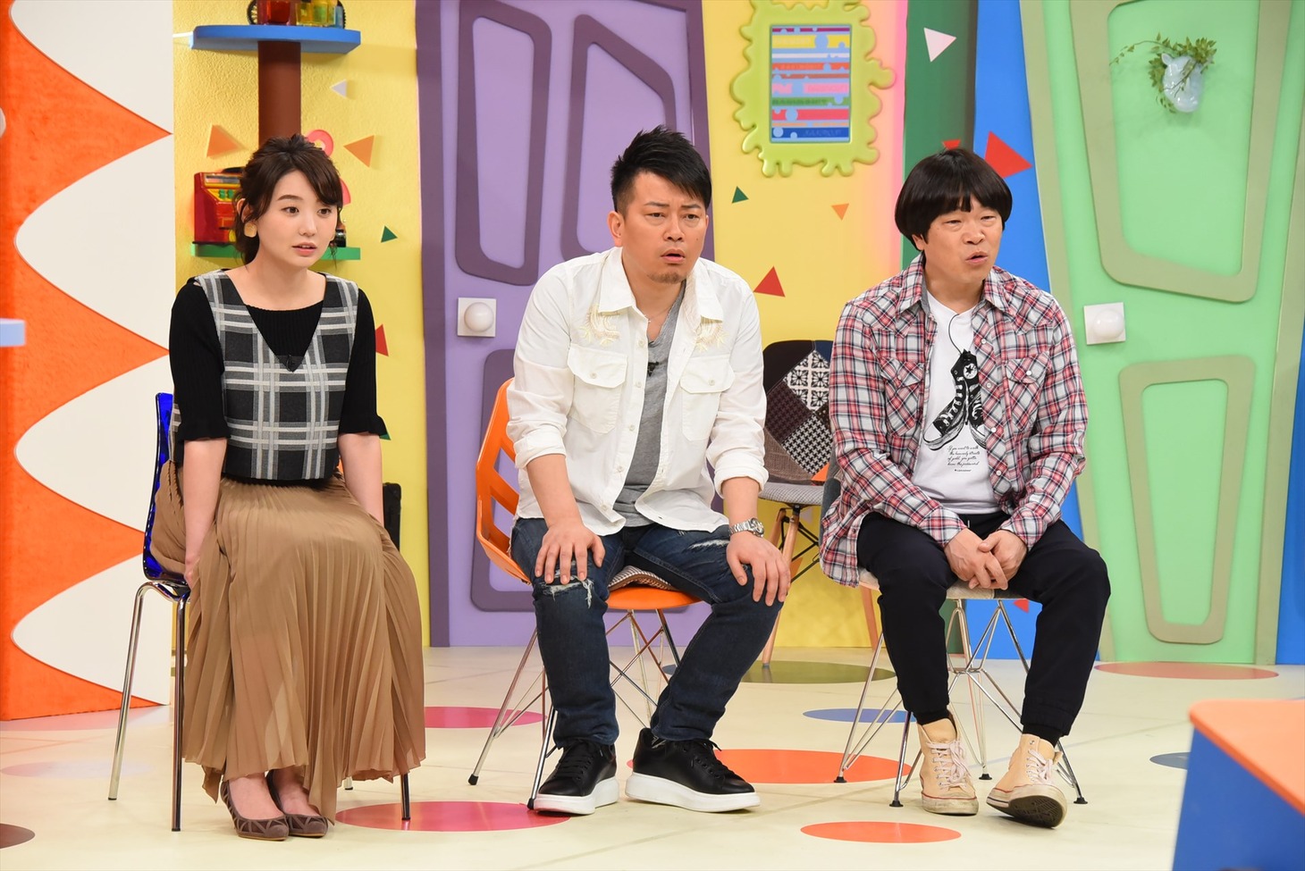 雨上がり決死隊とおのののか（左）。(c)関西テレビ