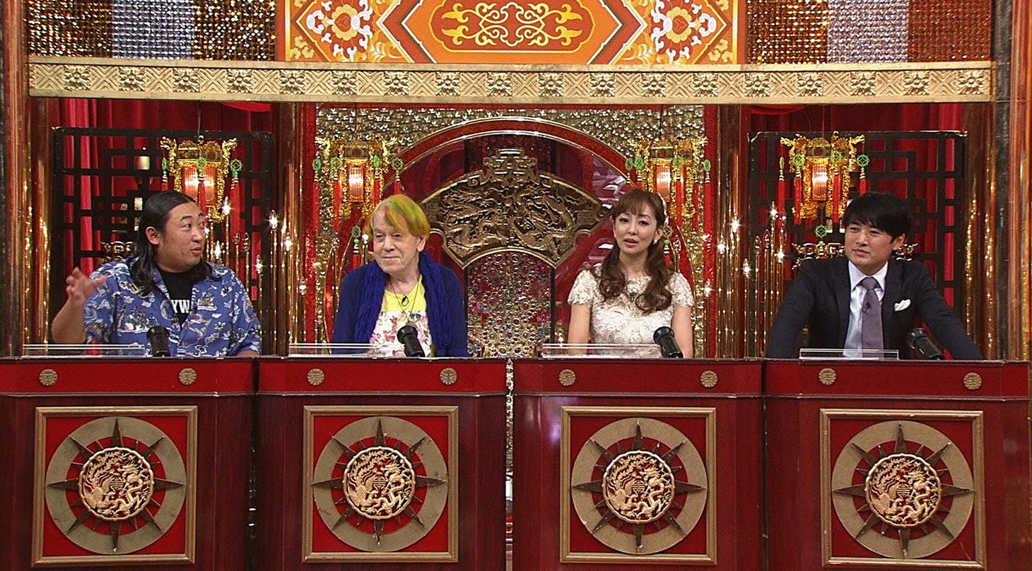 「匿名希望 ～芸能人が匿名で公募に挑戦！合格者続々登場SP～」のワンシーン。(c)日本テレビ