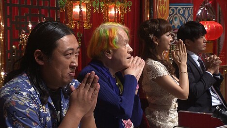 「匿名希望 ～芸能人が匿名で公募に挑戦！合格者続々登場SP～」のワンシーン。(c)日本テレビ