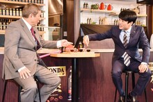 （左から）ビートたけし、劇団ひとり。