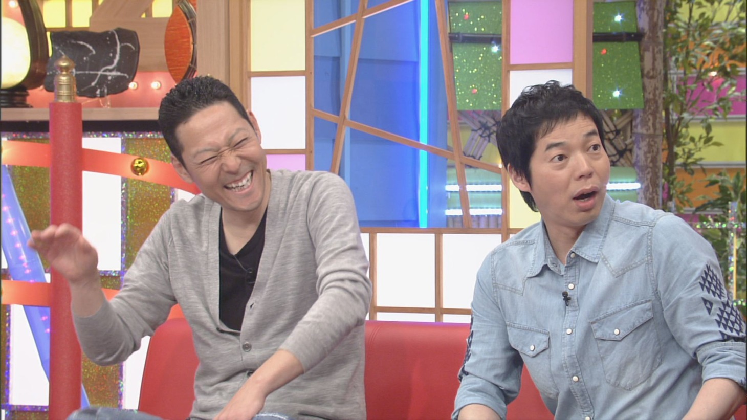 （左から）東野幸治、今田耕司。(c)CBC