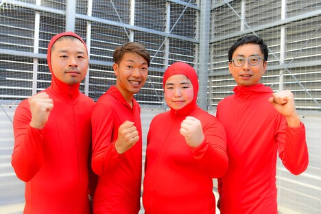 左からアキナ山名、アキナ秋山、ゆりやんレトリィバァ、おいでやす小田。