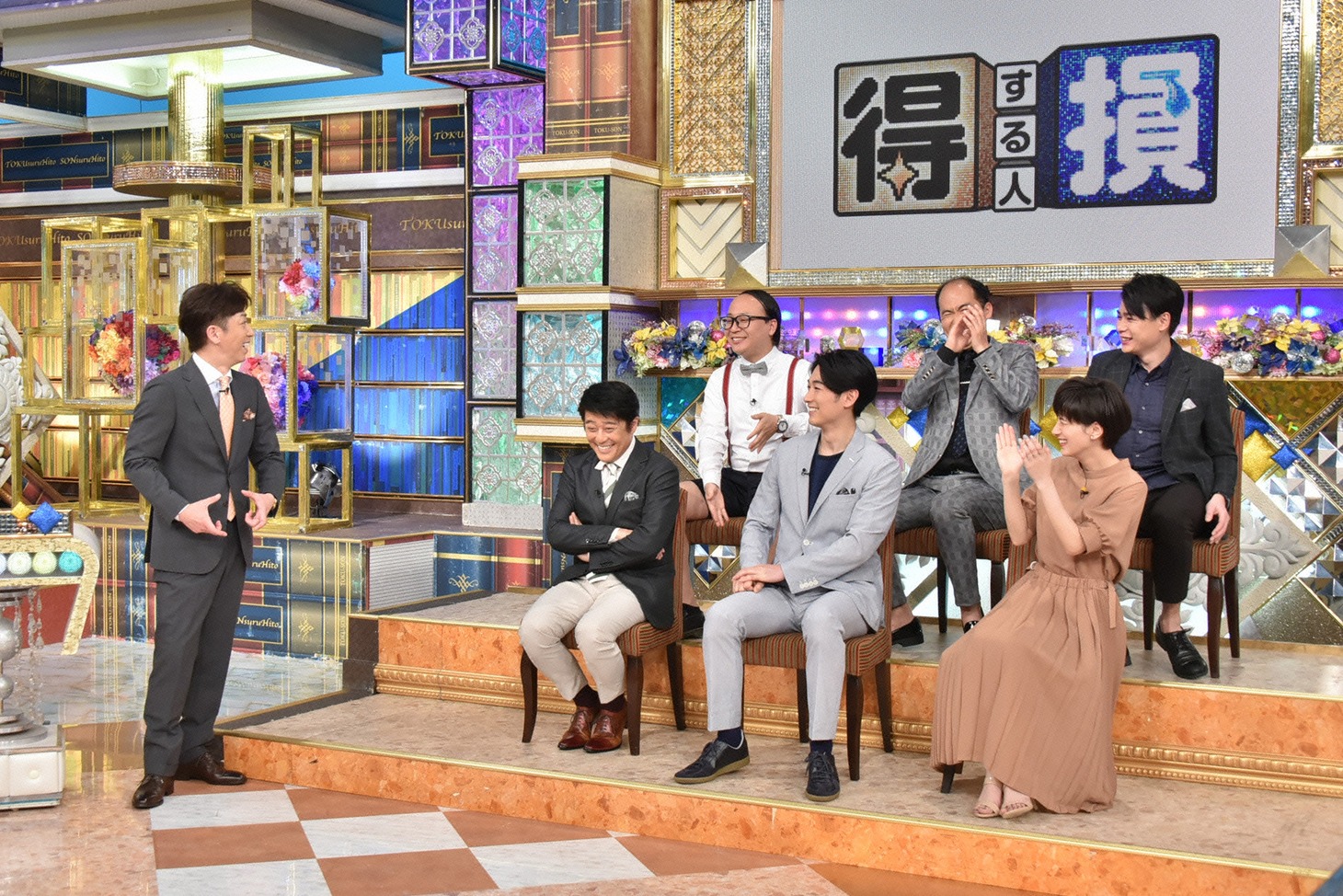 「あのニュースで得する人損する人」のワンシーン。(c)日本テレビ