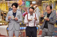 「あのニュースで得する人損する人」のワンシーン。(c)日本テレビ