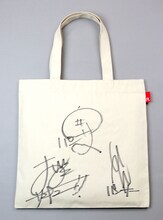 パンサーの「トート・アズ・キャンバス」。