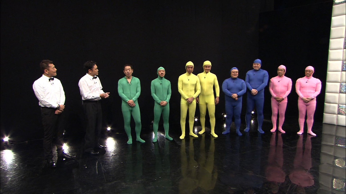 「くりぃむナンチャラ」で展開される「THEウゴキカタ ペア・トーナメント」の出演芸人たち。(c)テレビ朝日