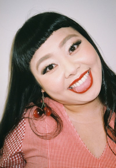 「NAOMI」より、渡辺直美。