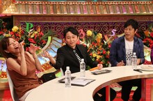 （左から）高橋真麻、有吉弘行、パンサー尾形。(c)関西テレビ