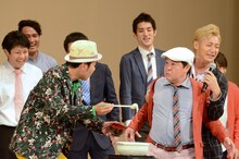 熱々のおでんを食べさせられるダチョウ倶楽部・上島。