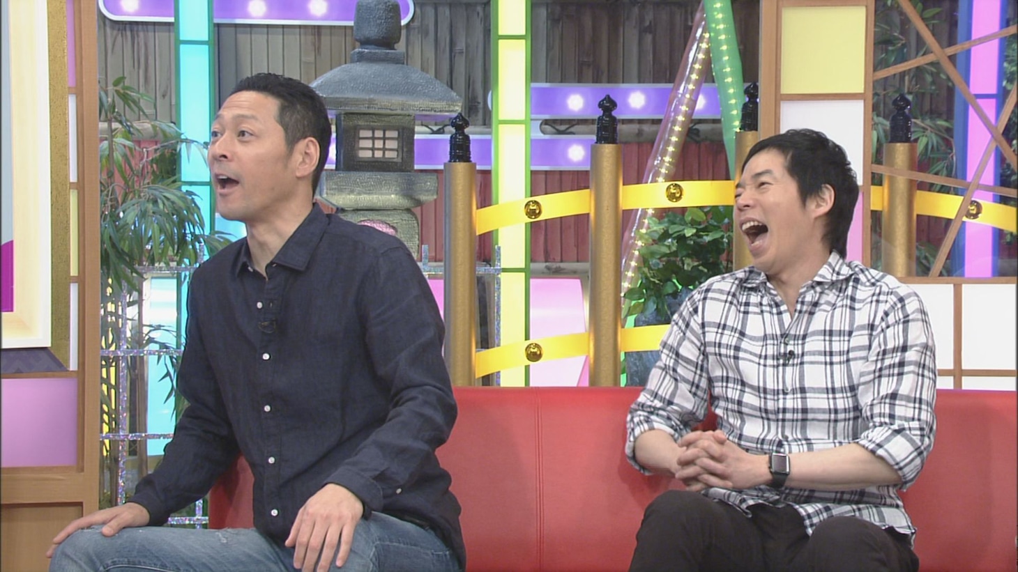 （左から）東野幸治、今田耕司。(c)CBC