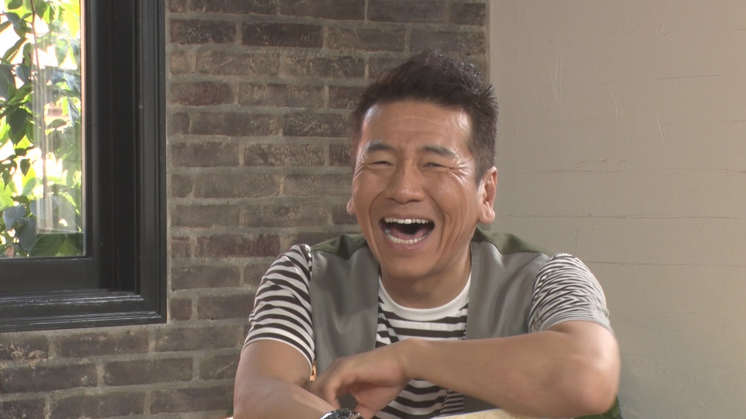 くりぃむしちゅー上田 (c)中京テレビ