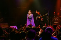 八代亜紀（撮影：SUNAO HONDA）