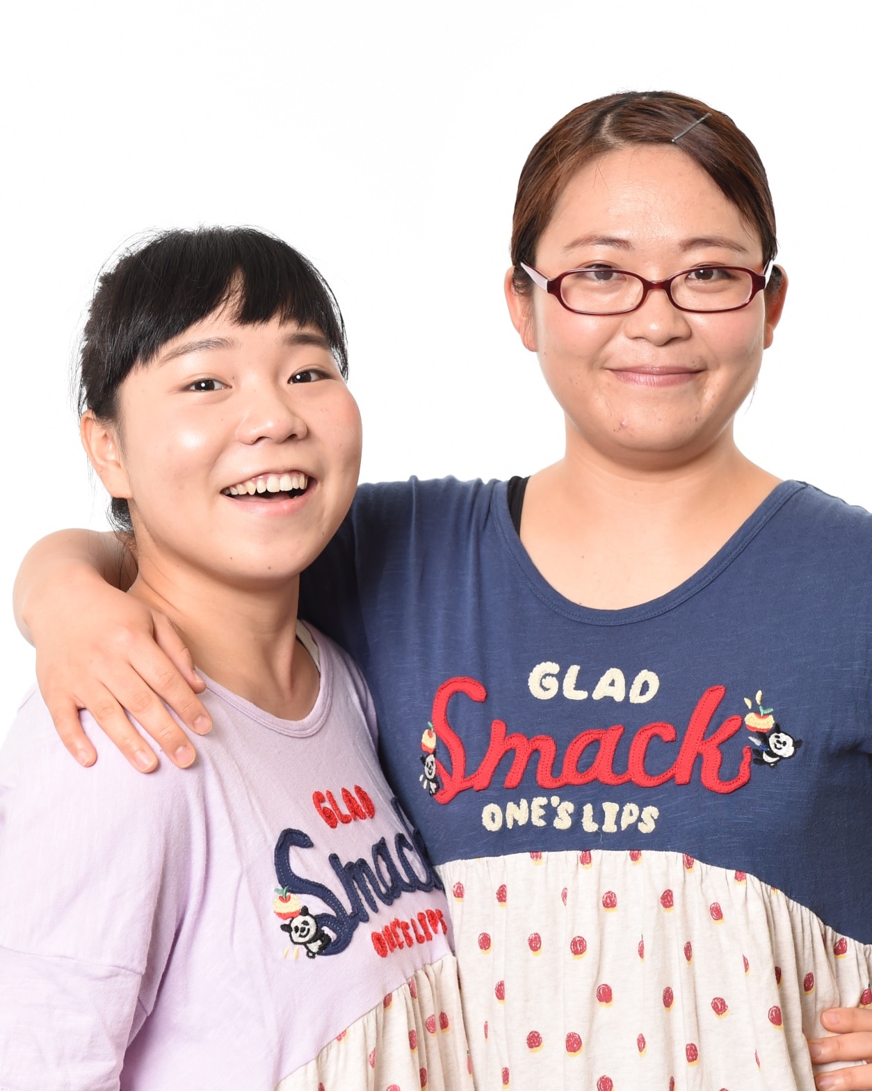 はなしょー。左から杵渕はな、山田しょうこ。