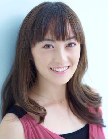 松山メアリ