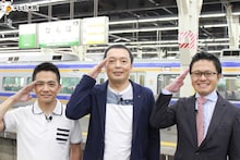 左から中川家、南田裕介マネージャー。